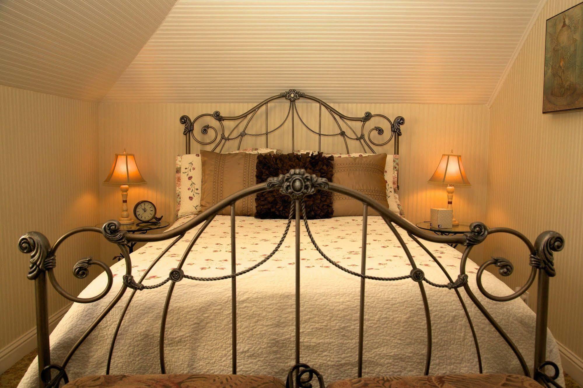 Monarch Cove Inn Capitola Bagian luar foto